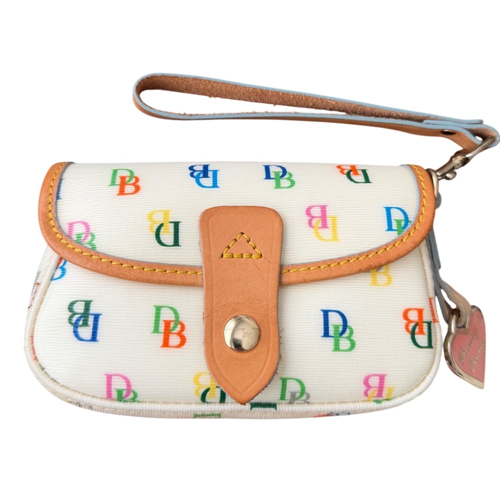 Dooney & Bourke Leather Monogram Wristlet Pouch White Coated Canvas Heart Charm